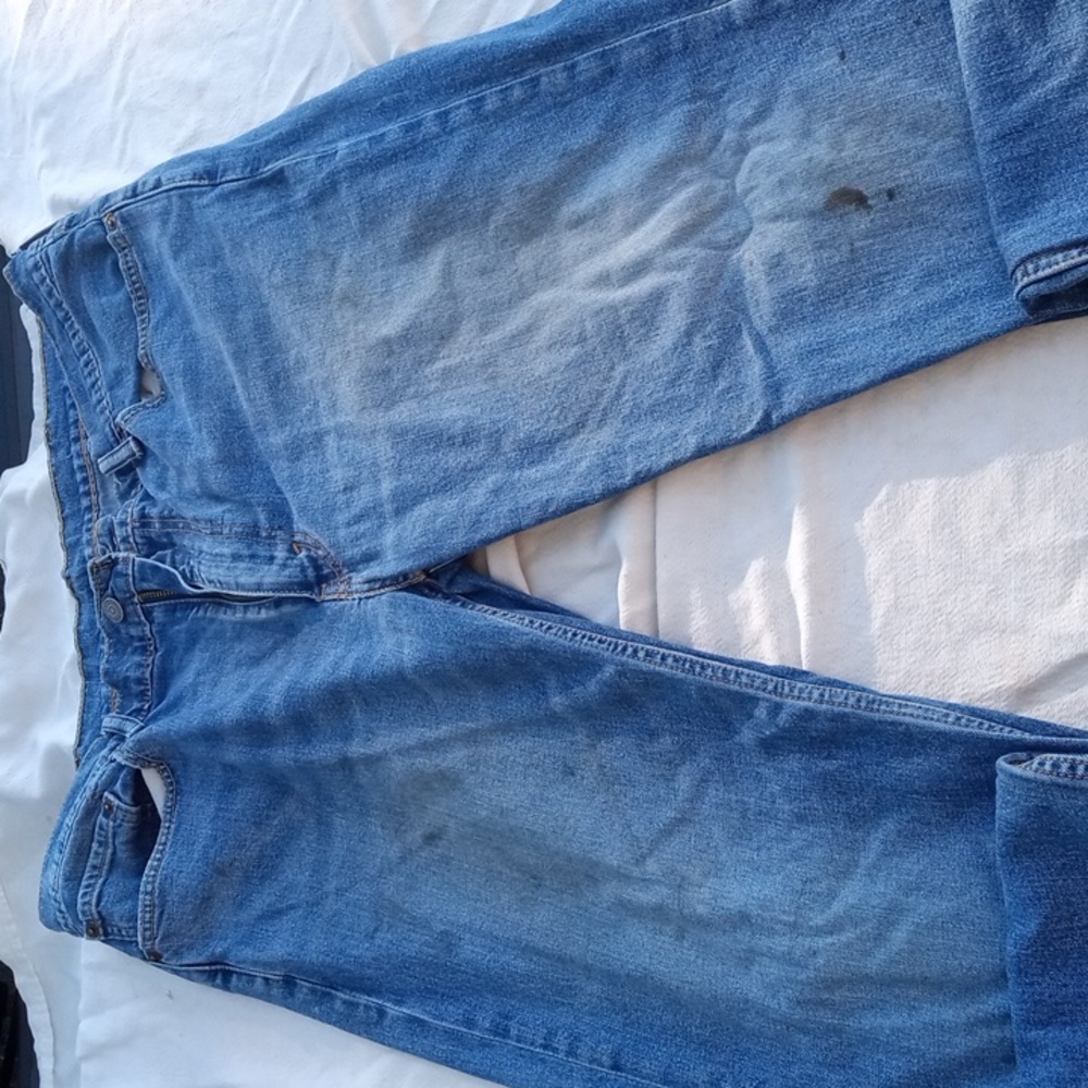 Levi's 38 x 32 514s